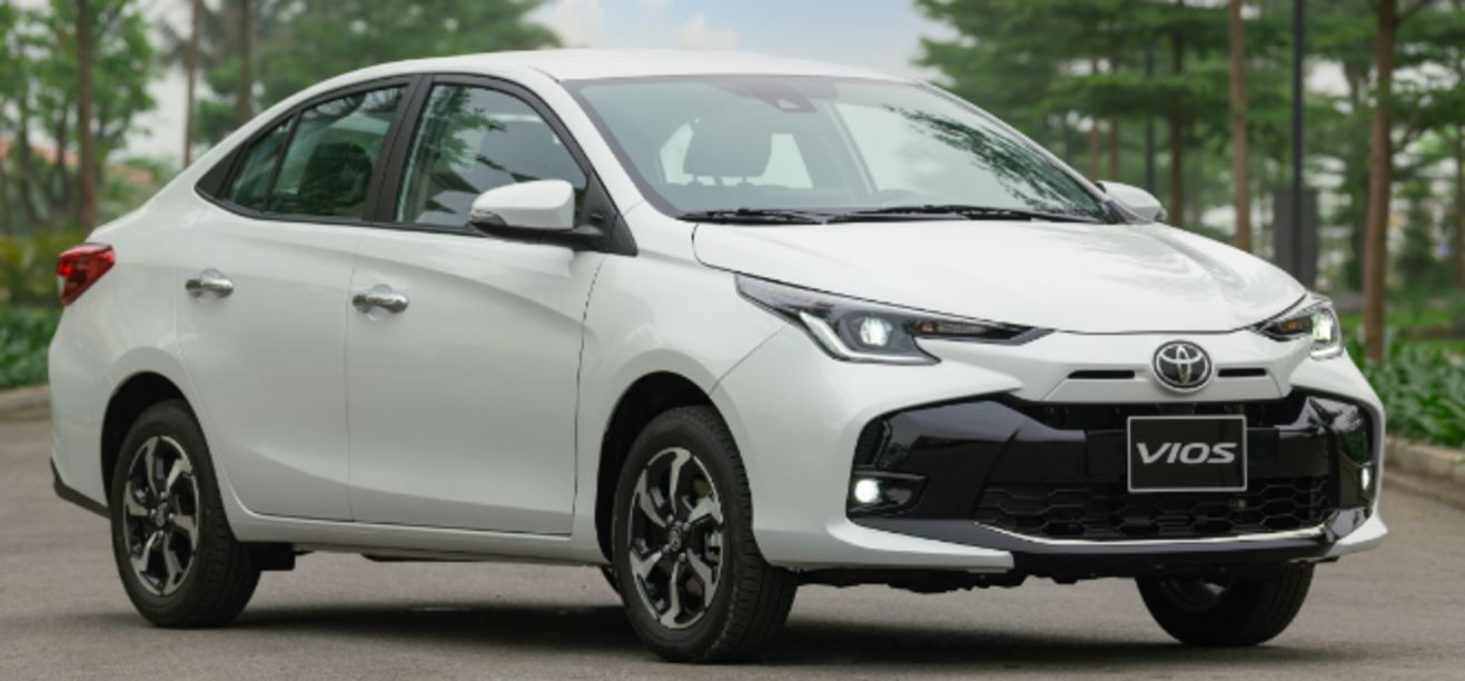 Dung tích nhớt xe Vios bao nhiêu lít và chi phí thay mới